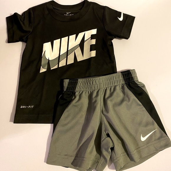 Cutest Tennis 🎾 or Soccer Outfit Size 2T